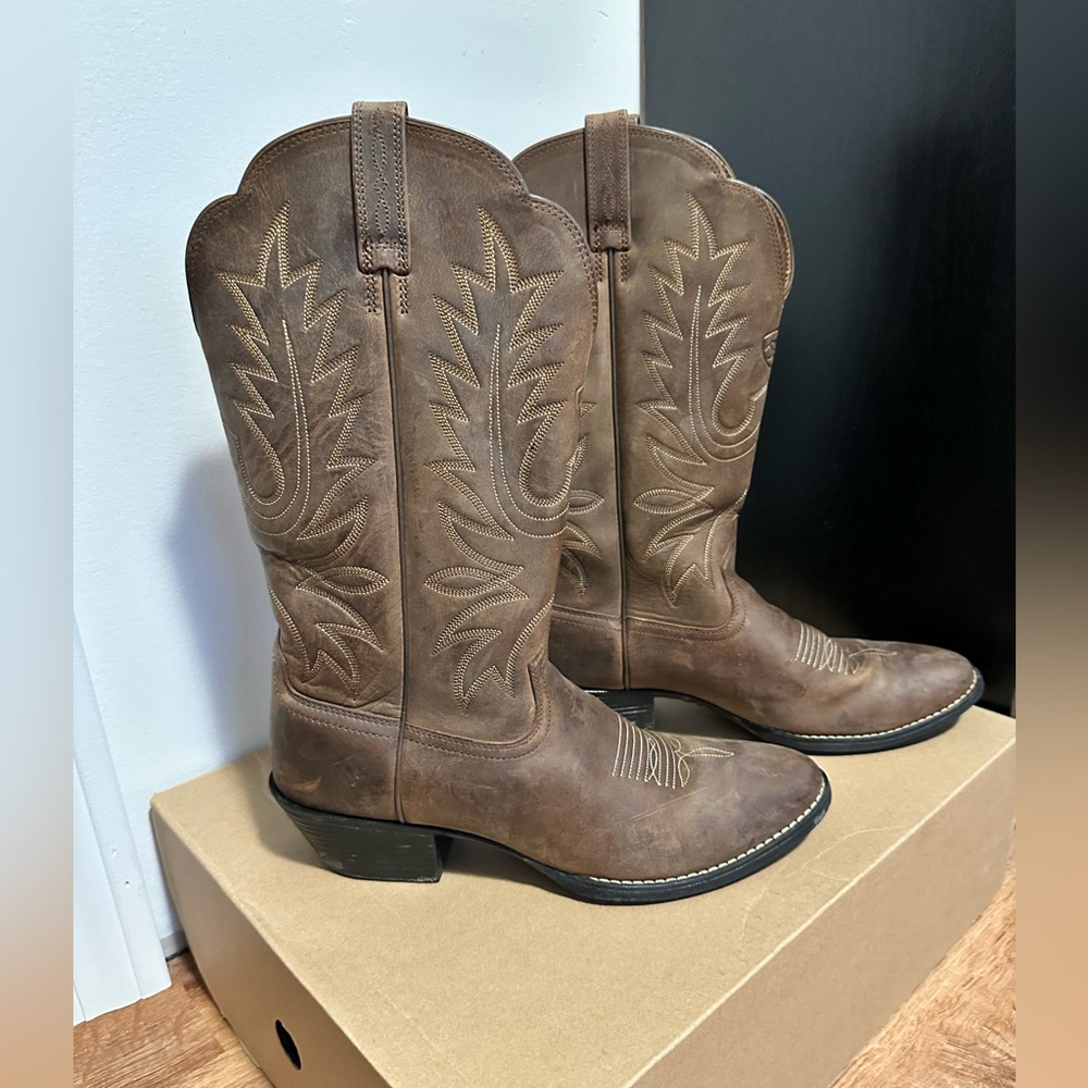 Ariat Heritage Western R-Toe Boots - Picture 5 of 8
